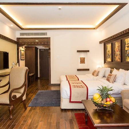 Chandragiri Hills Resort Thānkot Buitenkant foto