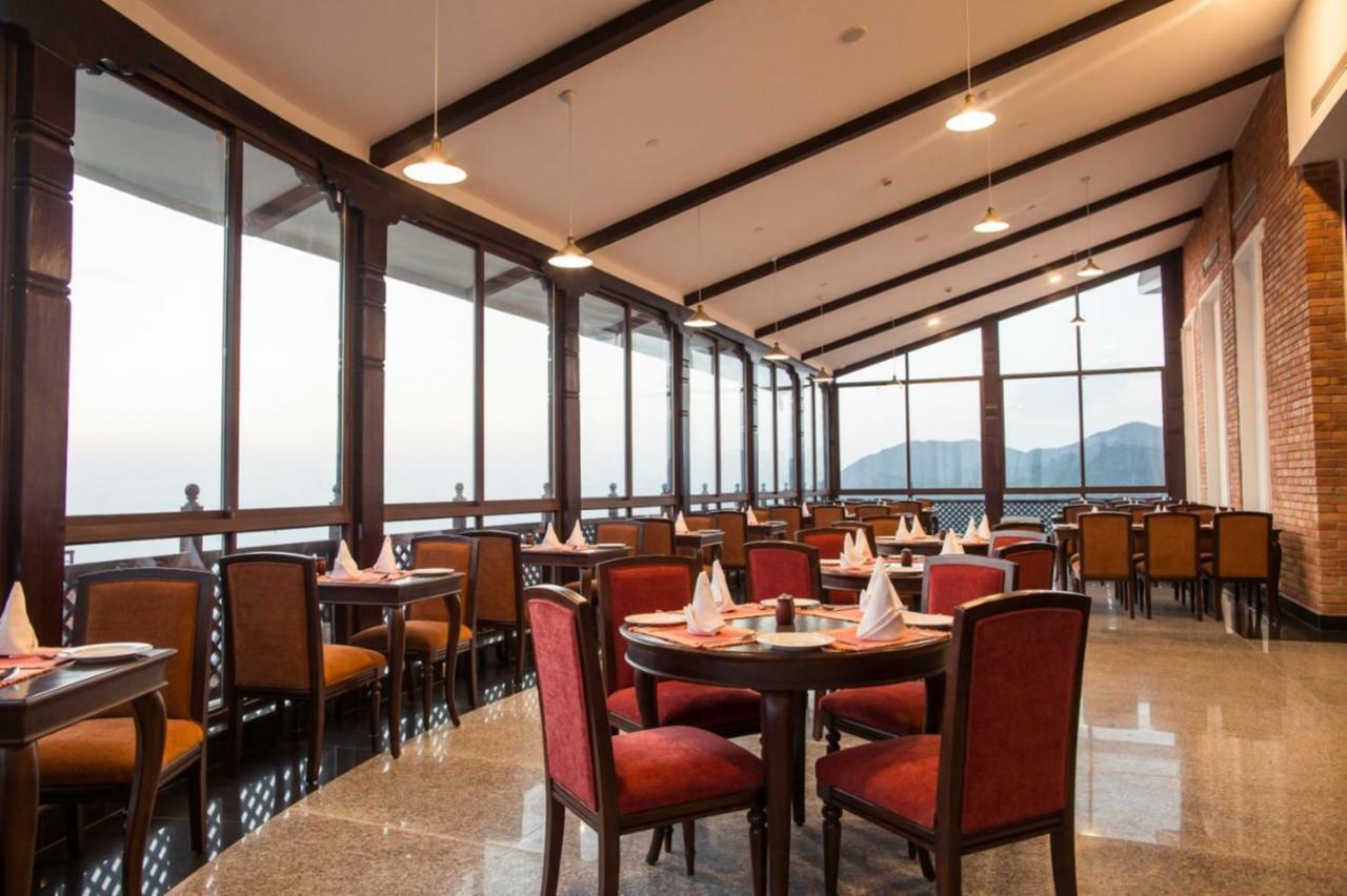 Chandragiri Hills Resort Thānkot Buitenkant foto