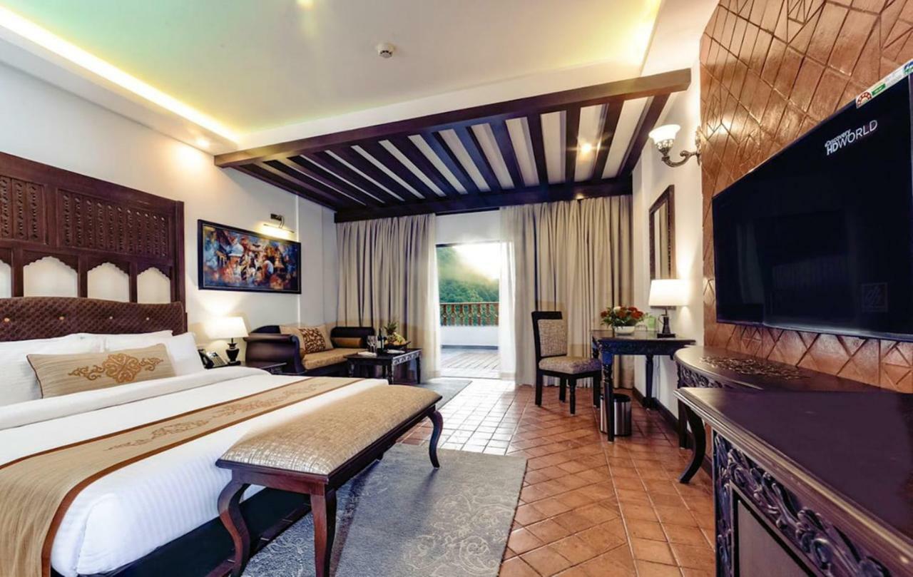 Chandragiri Hills Resort Thānkot Buitenkant foto